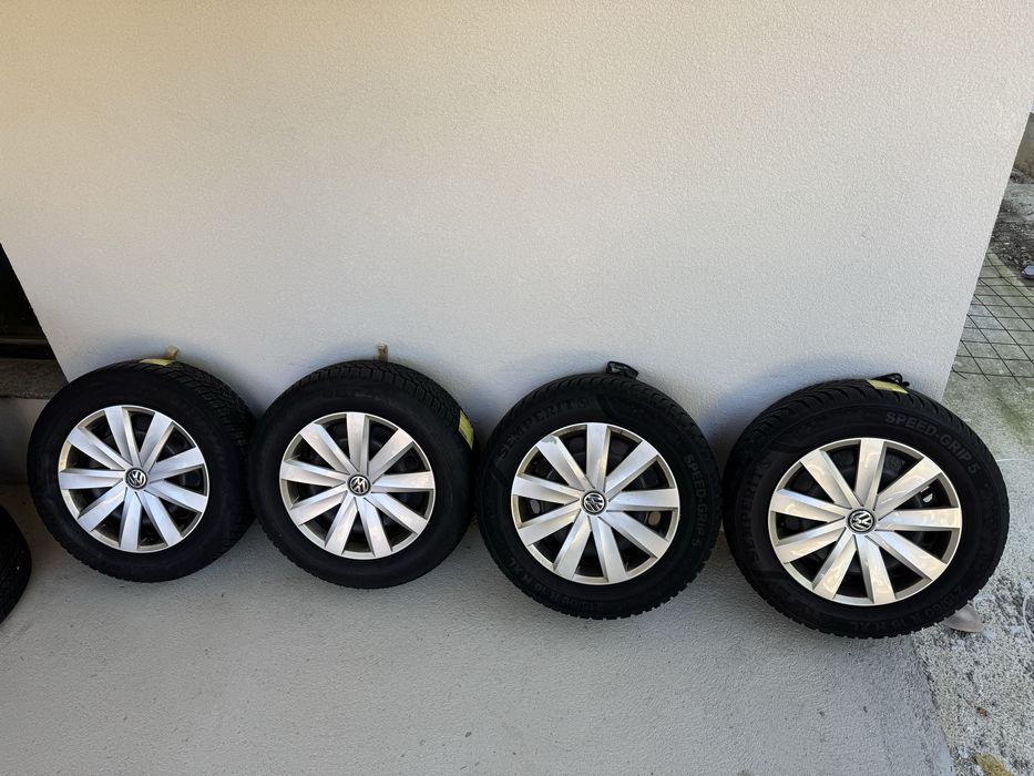 Anvelope iarna 215 60 16,jante tabla si capace VW