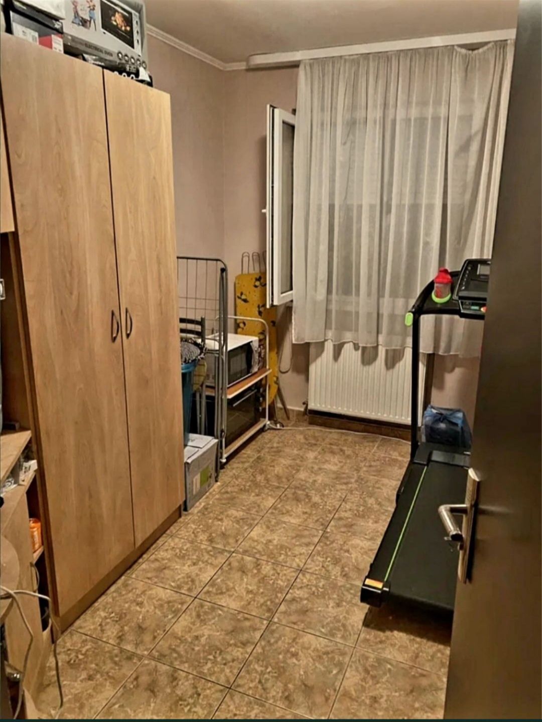 Chirie Apartament 3 camere Aleea Mureșului etej 1  250 euro