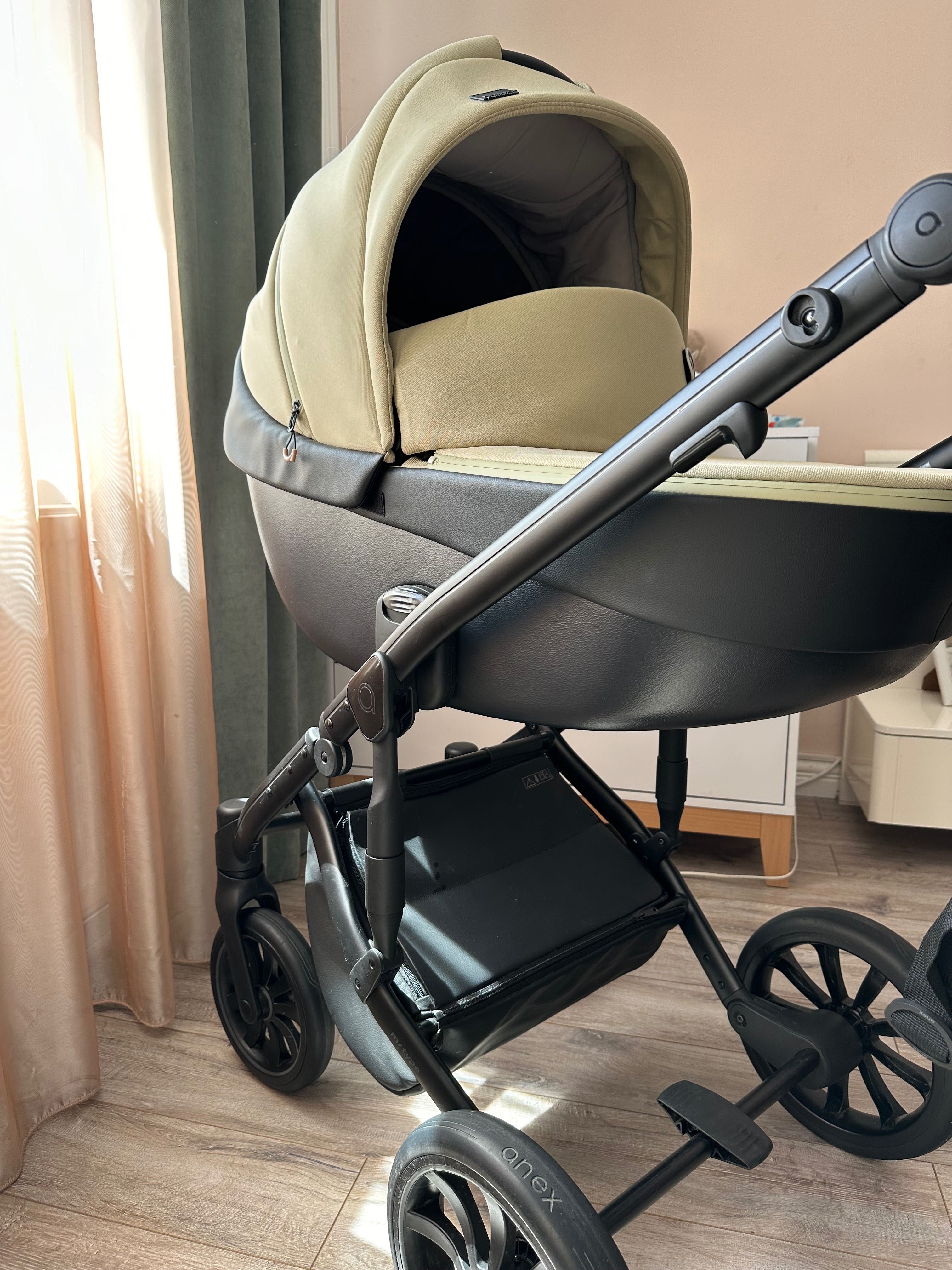 Cărucior Anex m/type