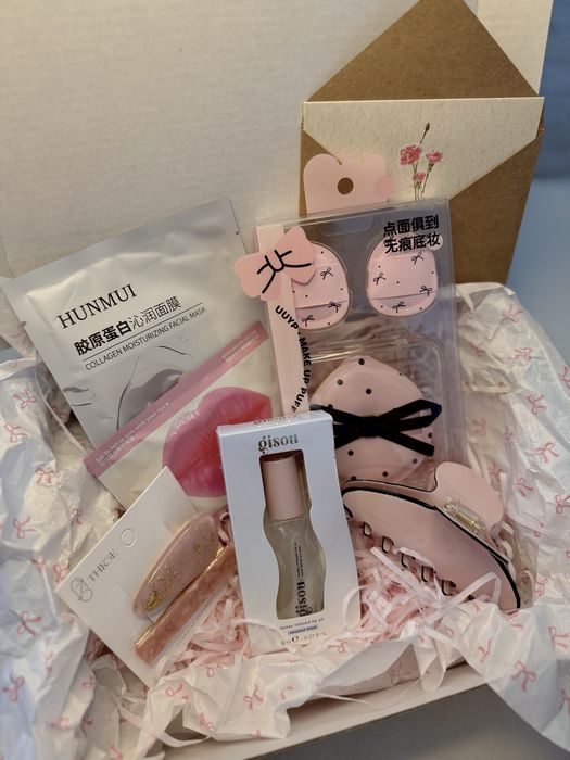 Подарочные боксы Мягкие игрушки Подарок для девушки