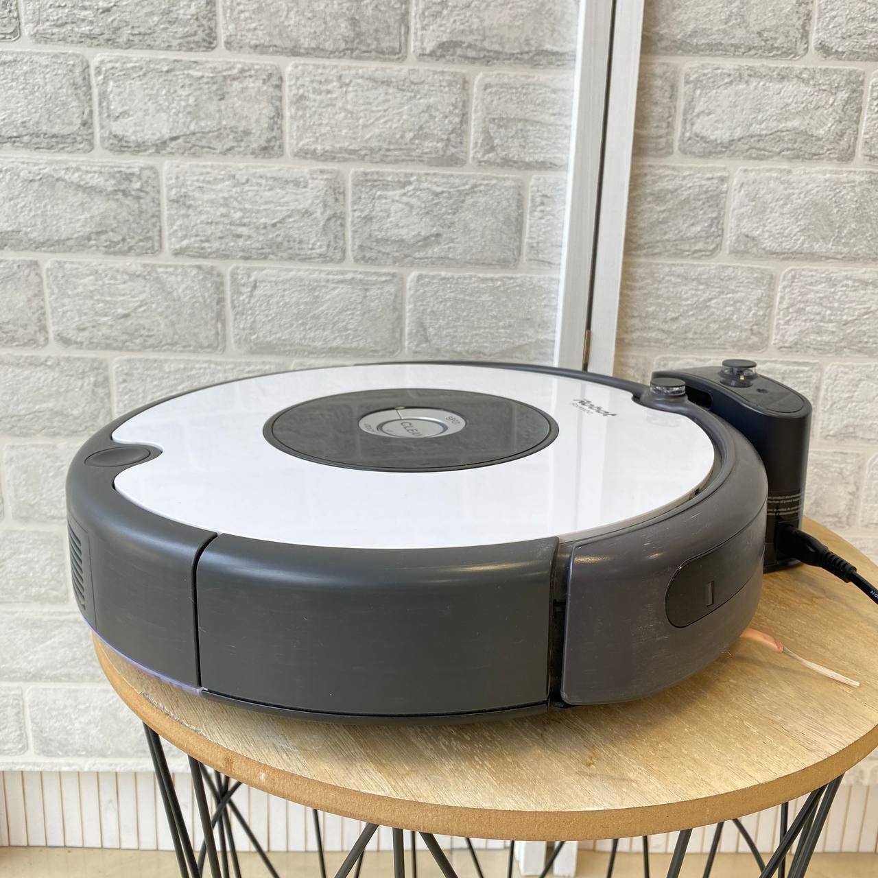 Робот прахосмукачка iRobot Roomba 605 AeroVac 3 режима 2 четки iAdapt