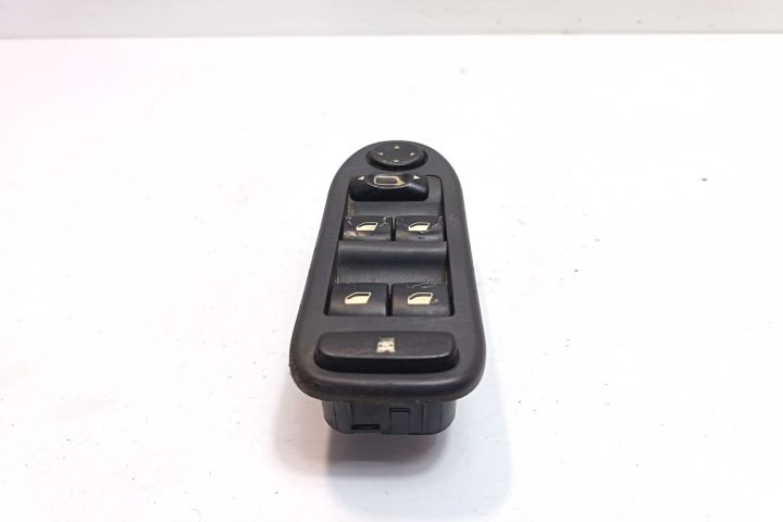 Butoane geam sofer 96498424ZF Citroen C5 prima generatie