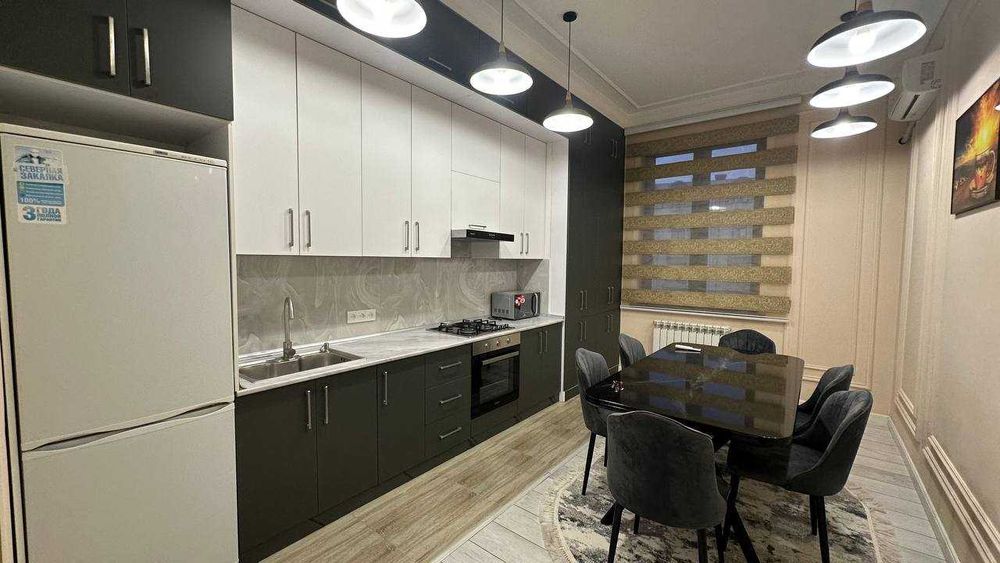 Real House** — современный жилой комплекс в **центре Юнусабада (Ц-2;