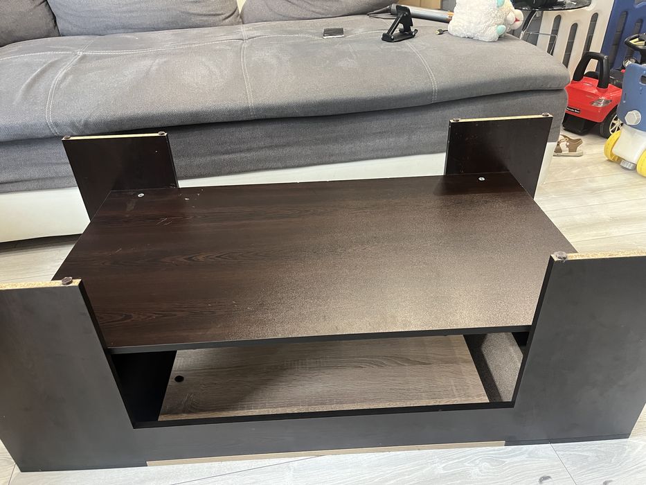 Холна маса (запазена)