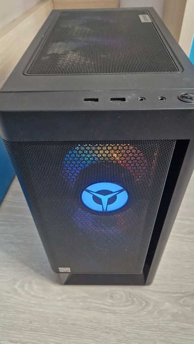 PC Lenovo Legion T5 26AMR5 - Ryzen™ 7 5800 - GeForce RTX 3060 Ti 8GB