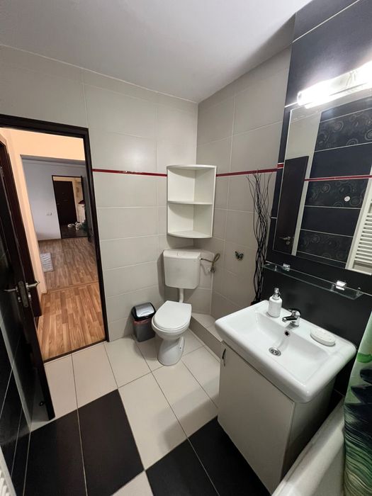 Inchiriere apartament 2 camere,  zona Ploiesti Vest