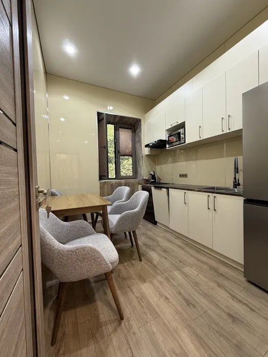 Сдаётся кв ор-р Максим горький Саёхат 3/2/5 р-н Мирзо-Улугбекский!364