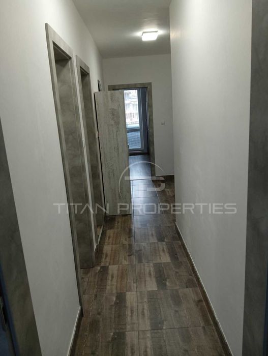 Продава се Тристаен апартамент в Пловдив, Остромила - 96 кв.м за 1823 €/кв.м - Снимка #8