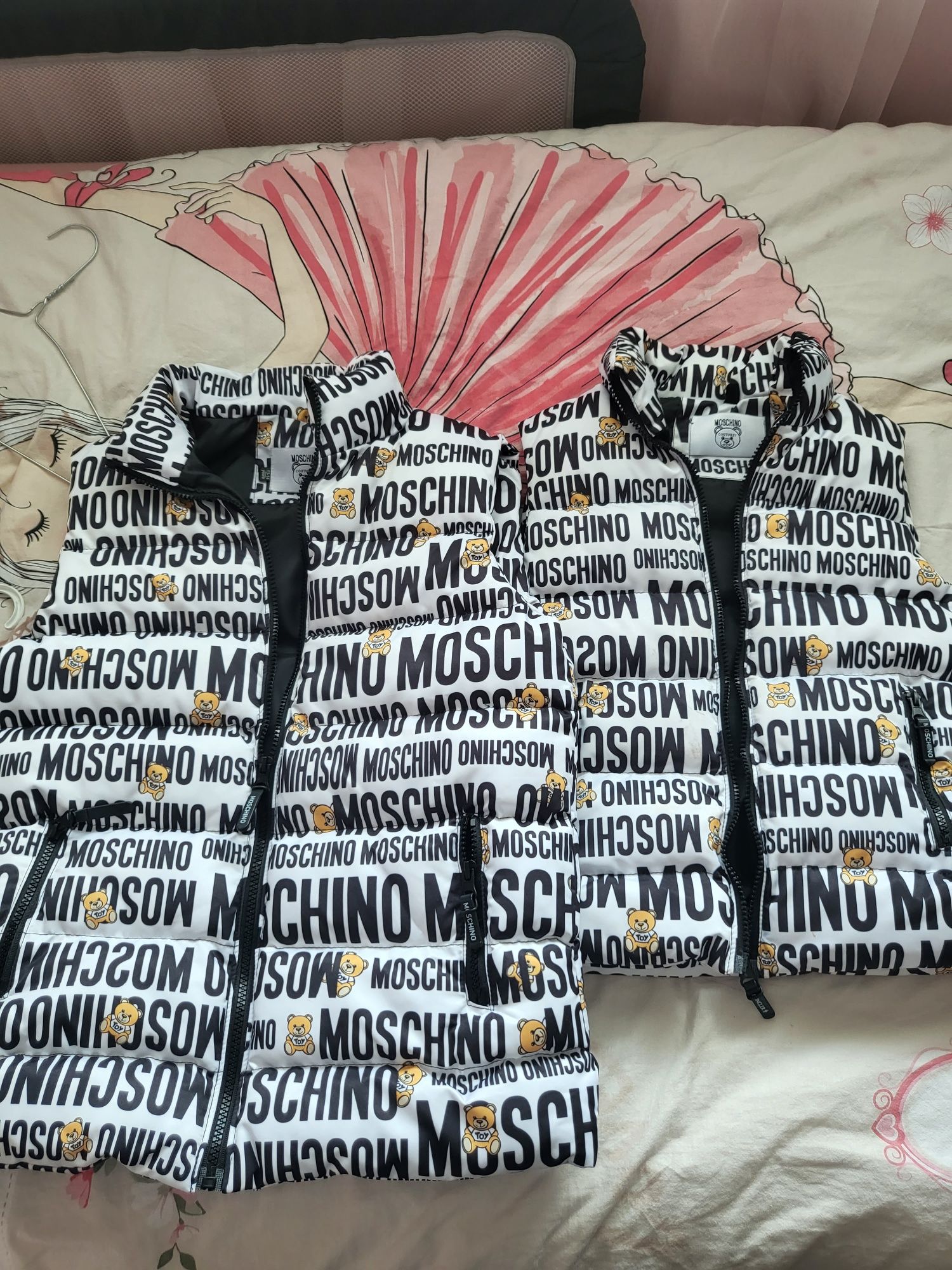 Грейки Мама и аз на Moschino