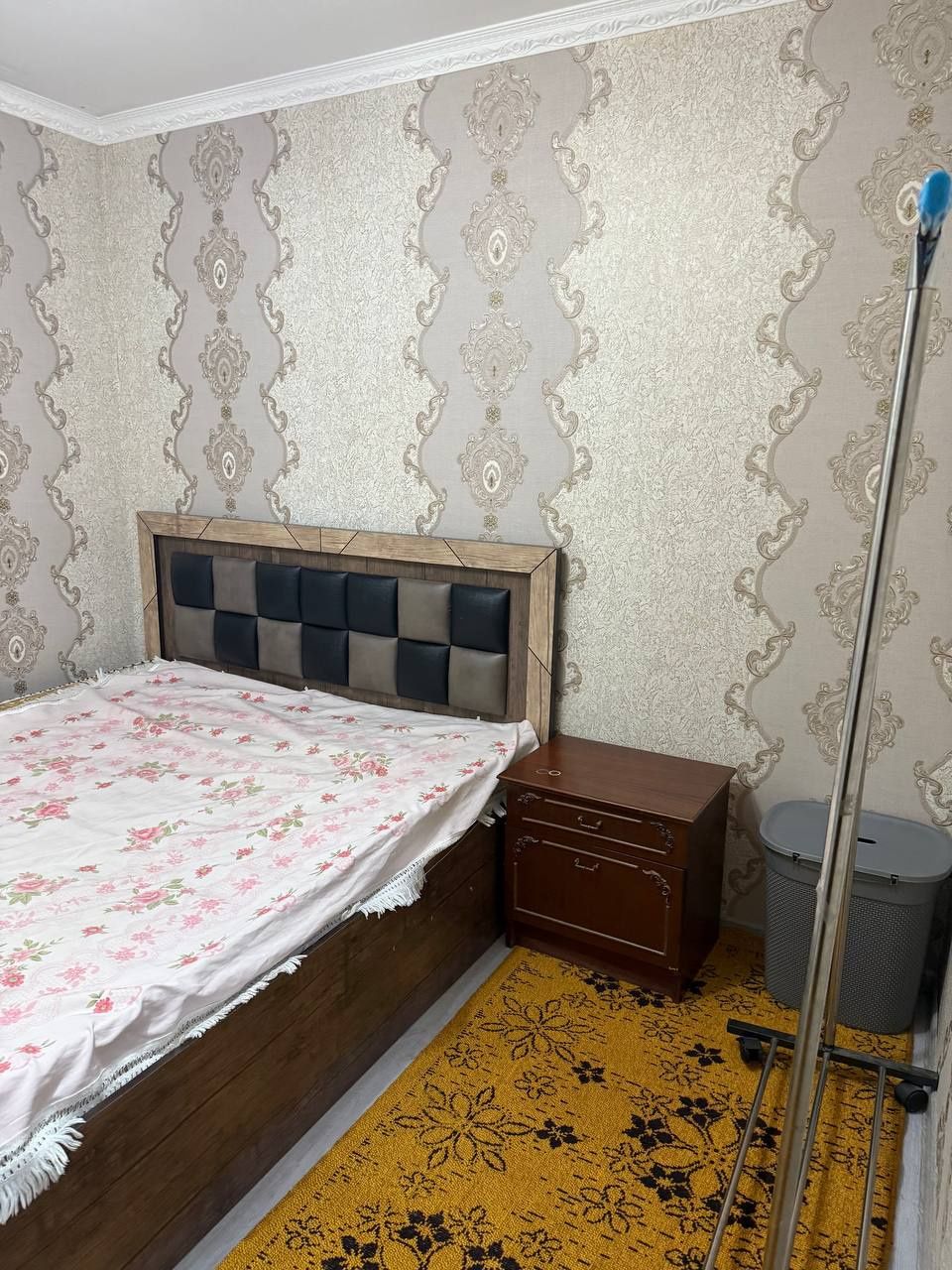 Аренда Срочно  Чилонзор-23 ор-р Фарход бозор 2хона 1этаж 400у,е
Ор-р Т