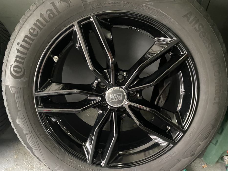 Jante 19 5x114,3 MSW(OZ) anv 225/45R19 Conti Nissan Qashqai Juke
