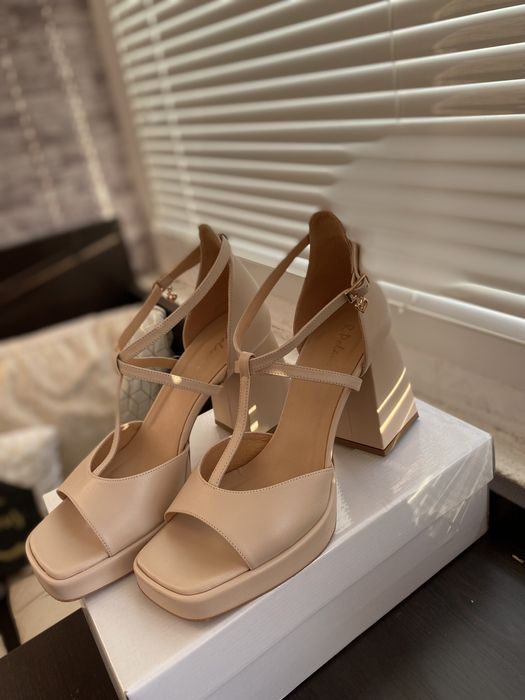 Сандали R.Polanski