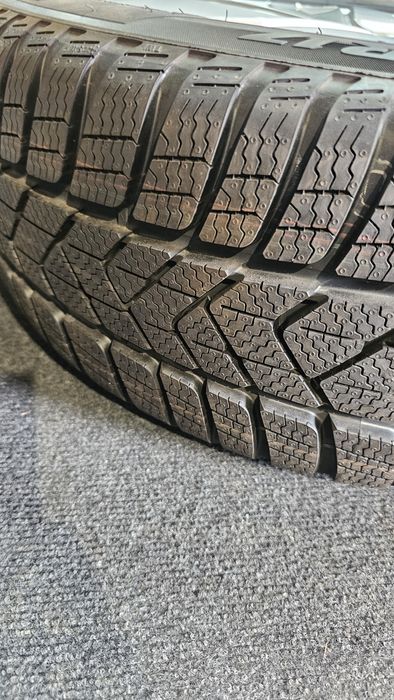 Jante aliaj 5x112 Volkswagen Golf + cauciucuri de iarna 205/50/17