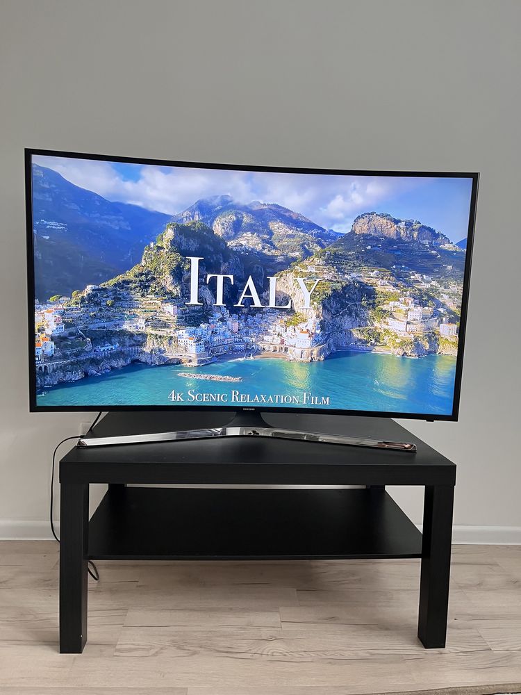 Продам телевизор Samsung изогнутый экран 4K UHD 49KU6300