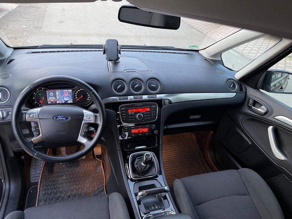 Ford Galaxi Titanium 2012, 7 locuri