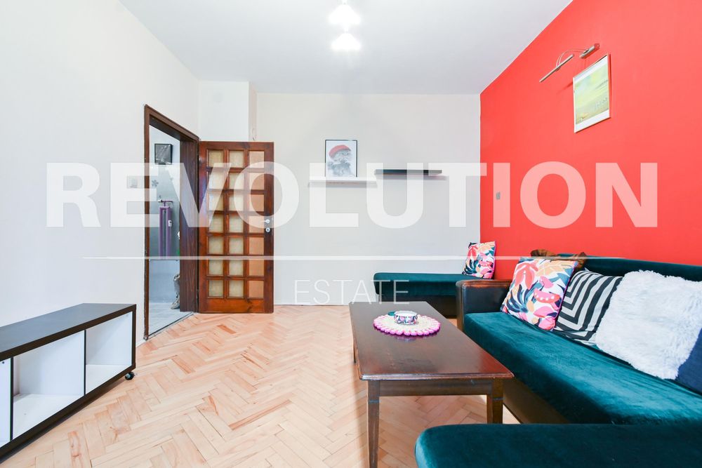 Дава се под наем Двустаен апартамент в София, Надежда 4 - 70 кв.м за 475 € - Снимка #2