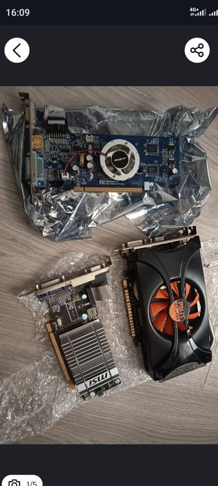 Placa video GTS 450, HD 5450