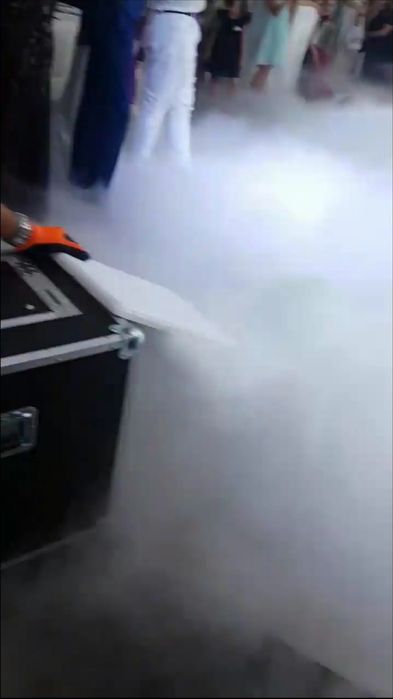 Foto-video,Drona, oglinda magica, macara, mașina fum greu, dj.