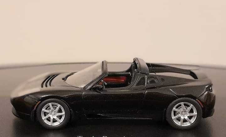 Tesla Roadster 1:43 Schuco Pro.R