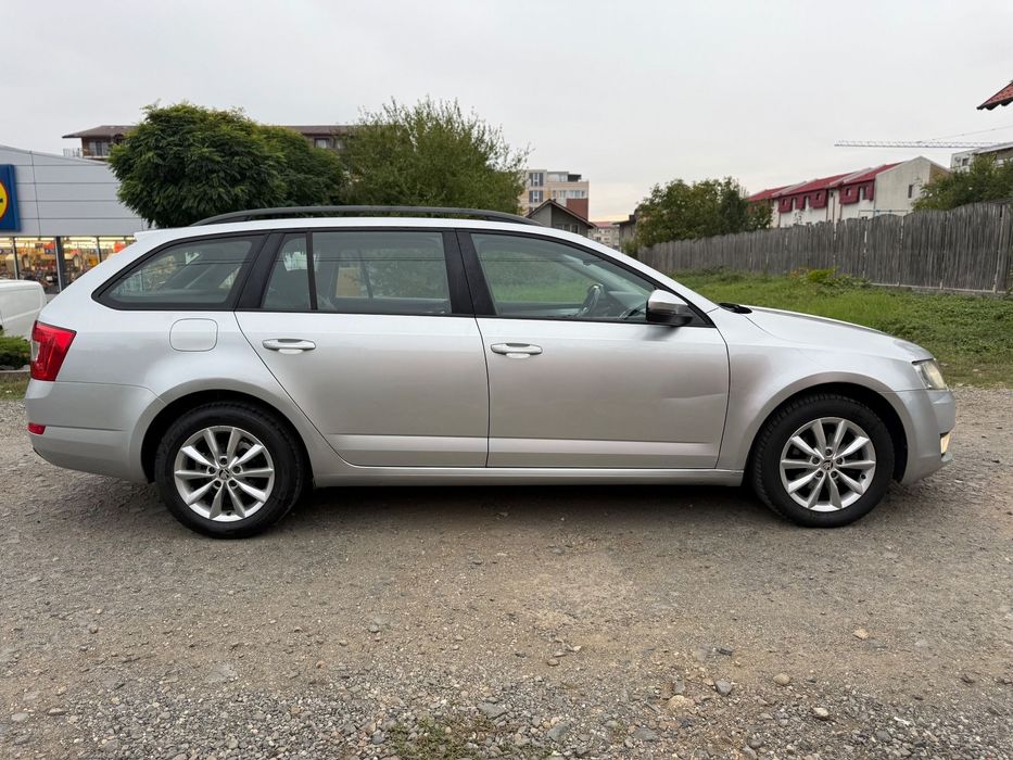 Skoda Octavia Octavia 2015 1.6 TDI accidentat