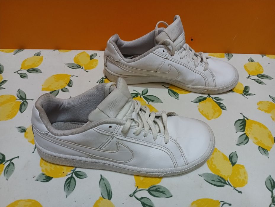 Nike кожени N 38,5 - 15 лв
