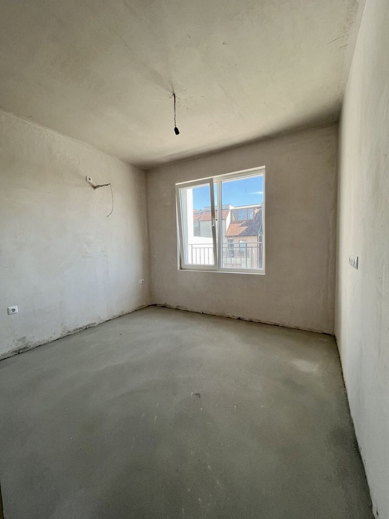 Продава се Многостаен апартамент в Варна, Проект - 131 кв.м за 1756 €/кв.м - Снимка #12