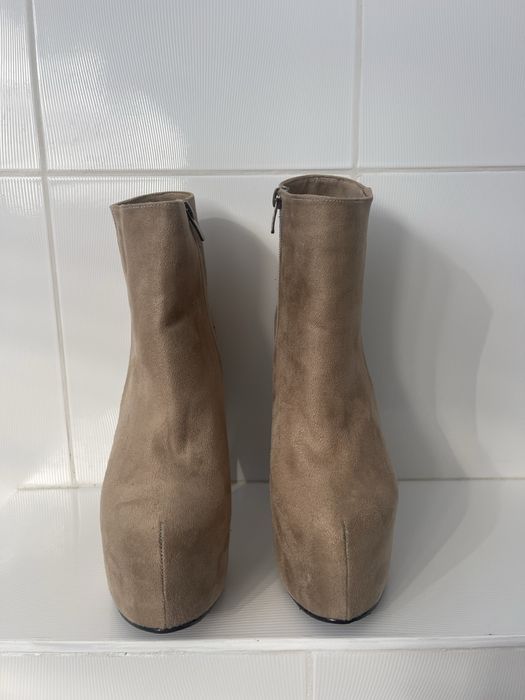 Botine cu platforma inalta, marimea 38