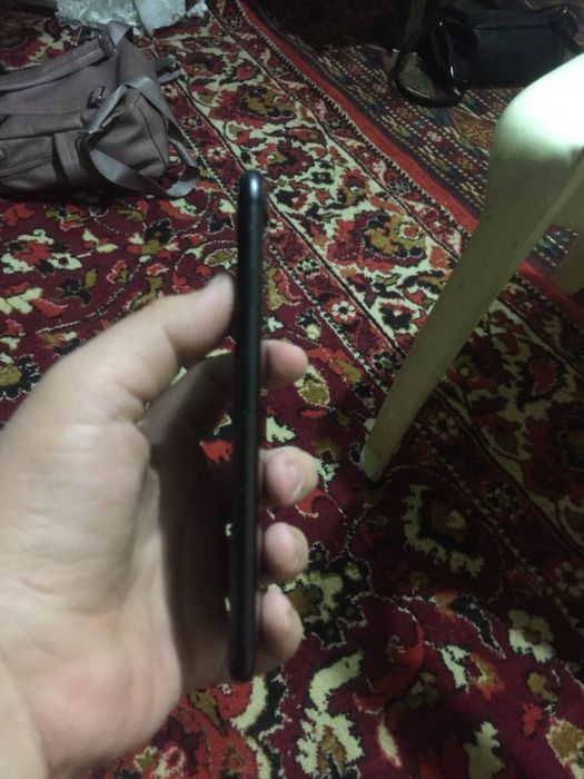Iphone 7 holati zor aybi yo 32gb