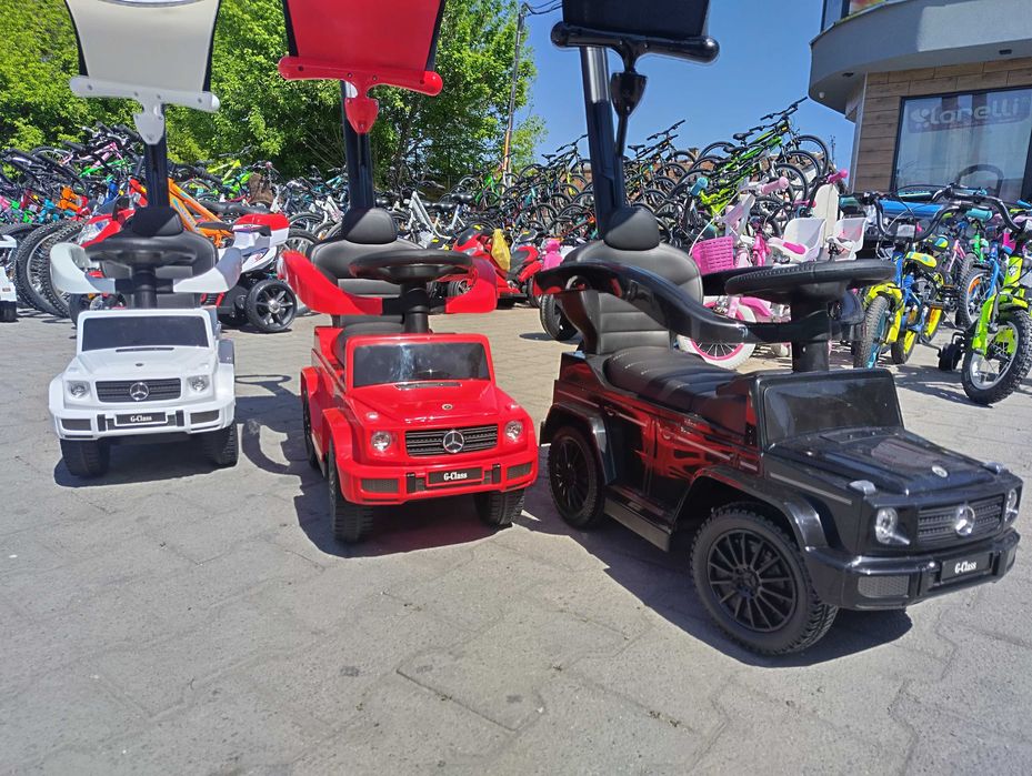 MERCEDES Кола за яздене с дръжка и сенник Mercedes-benz G350d