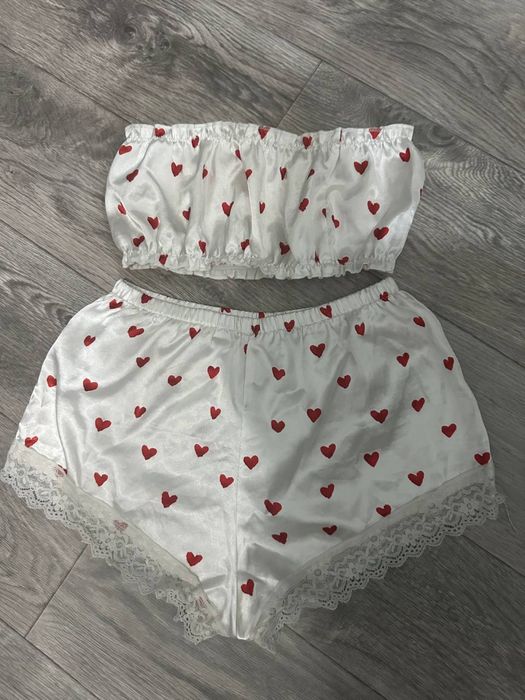 Женские пижамы,вместе
