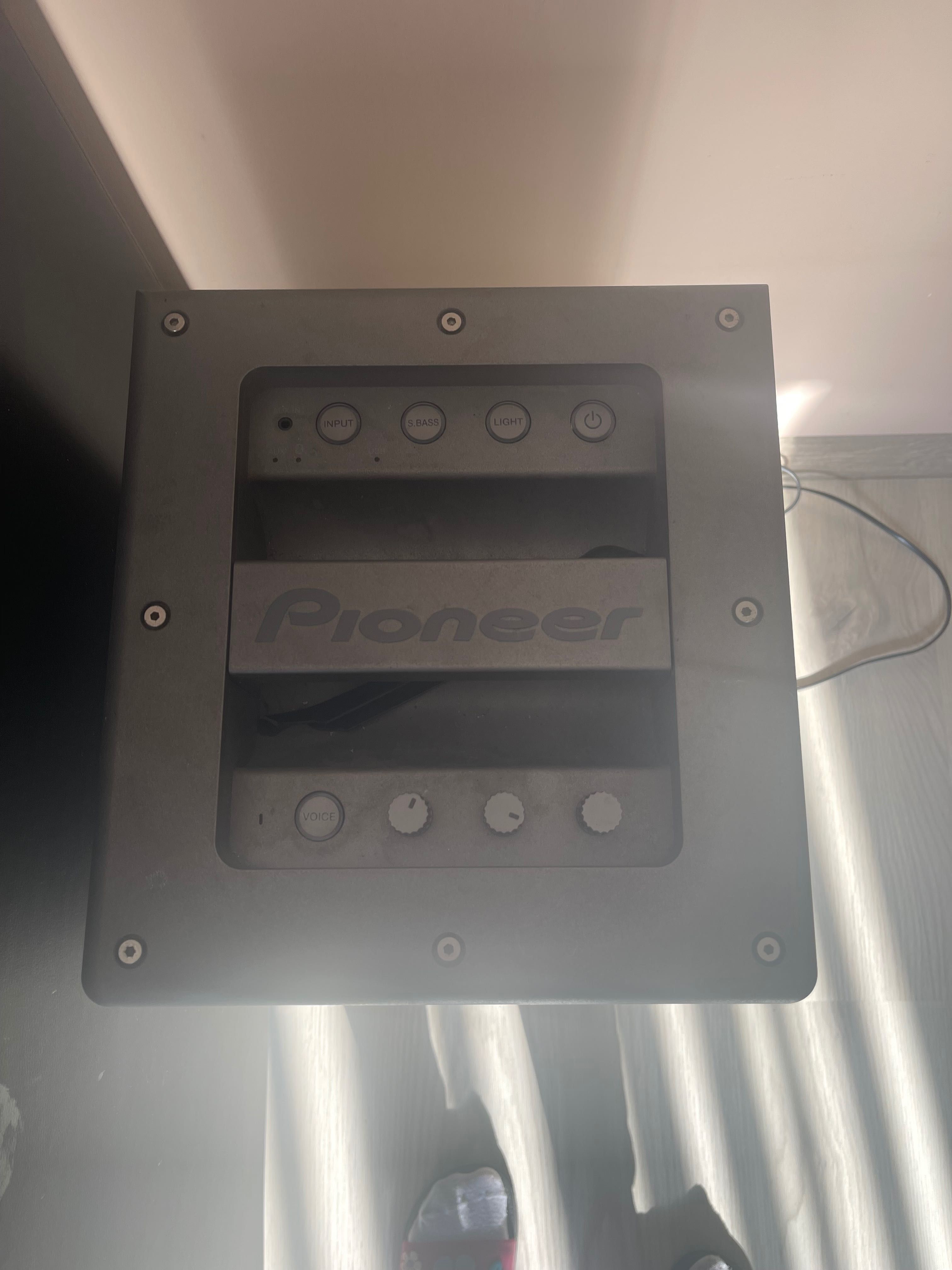 Pioneer Club5 активна колона с Bluetooth (120W RMS)