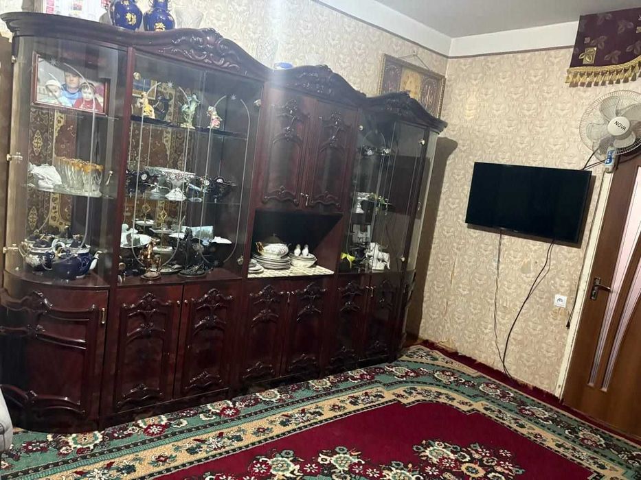 Юнусабад 15  3/3/4 Продаётся квартира 68м2 не торец