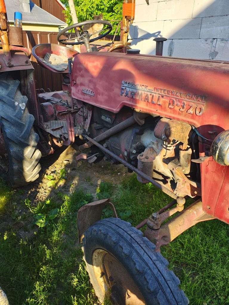 Vând tractor +căruță,in stare buna de funcționare.