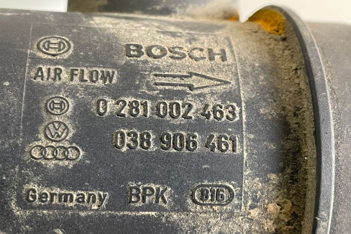 Debitmetru aer  Bosch 0281002463 Volkswagen VW Transporter T4