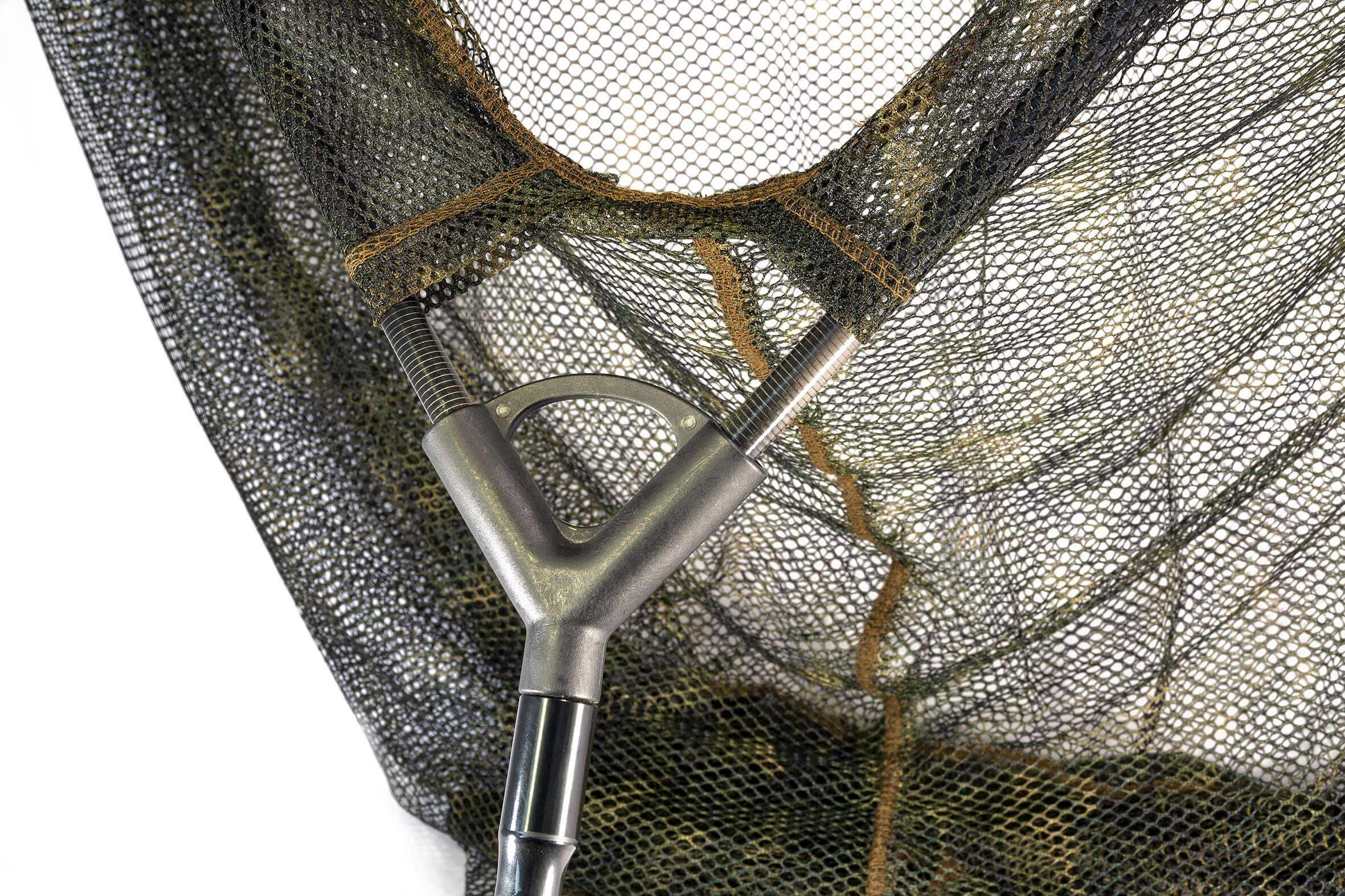 Шаранджийски карбонов кеп Forge Cr Landing Net Camo - 2.4м