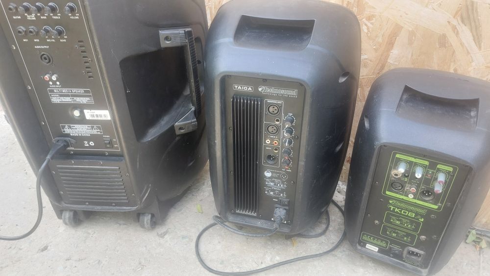 Vând boxe ipei usb și Bluetooth