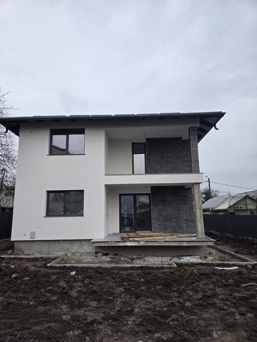 CASA NOUA P+1,str Libertatii nr 4, la 100 m de Scoala nr 14