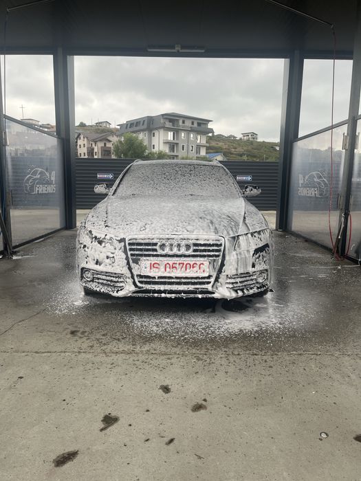 Audi A4 2.0 TFSI 180CP