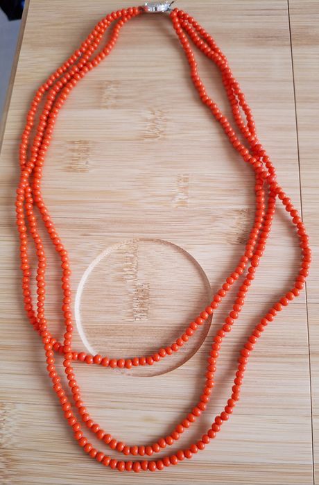 Колиета от естествени материали