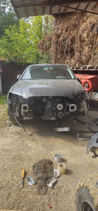 Audi a4 b7 întreg pentru dezmembrat
