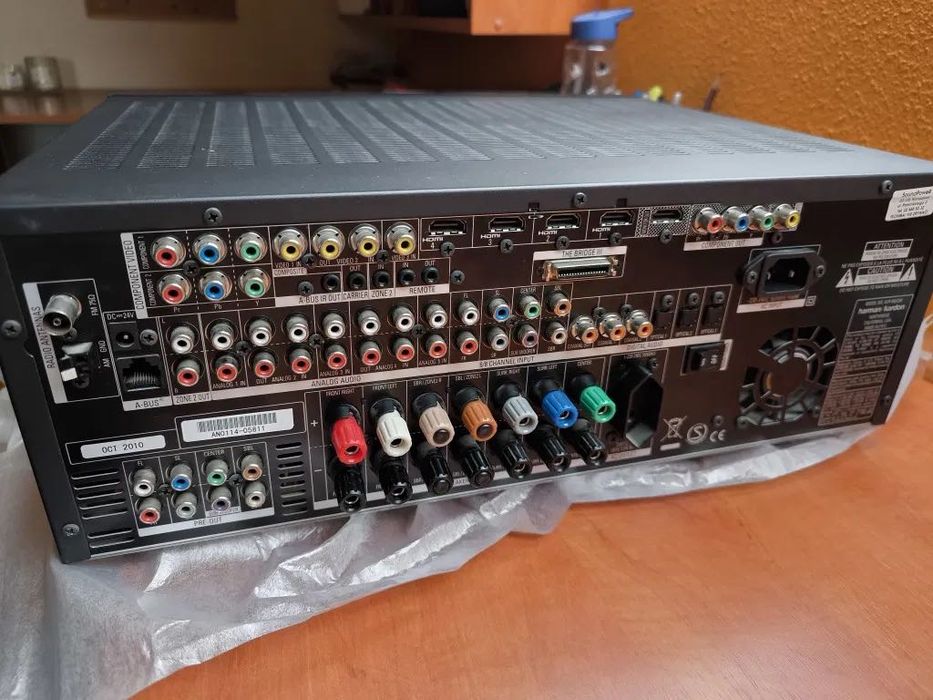 Stație amplificare 7.1  Harmann Kardon AVR 2600
