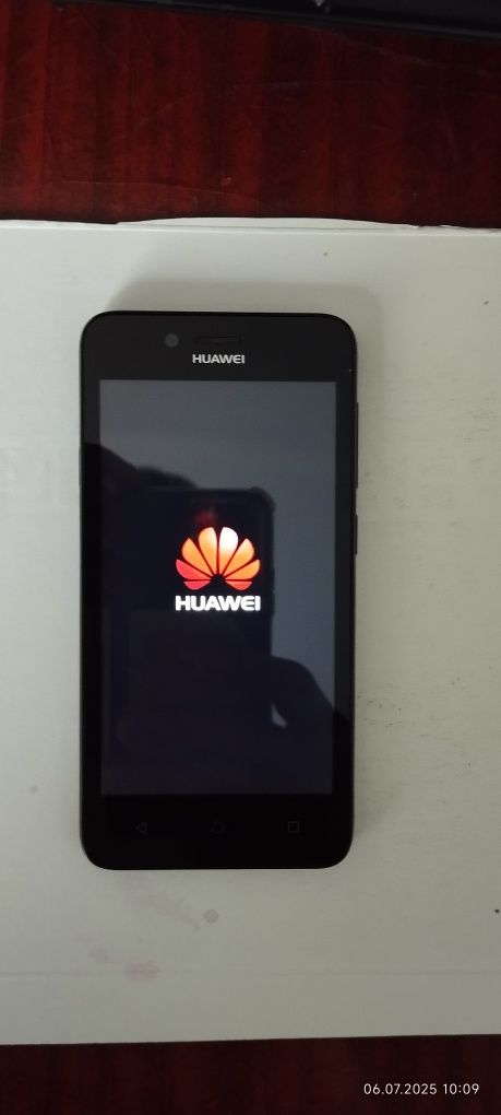 Huawei Lua-22.smartfone