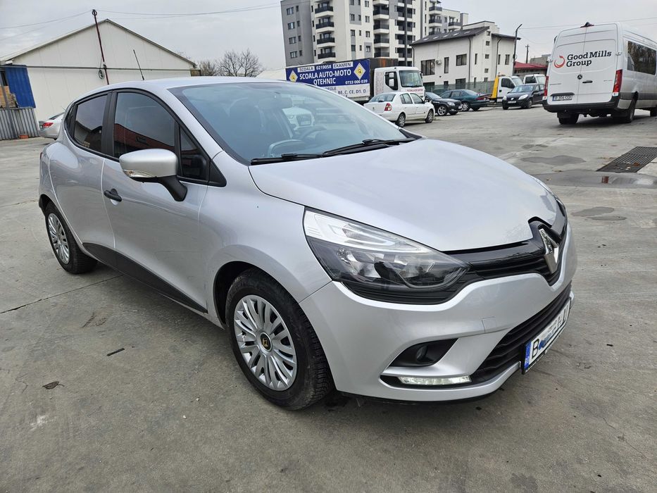 Vand Renault Clio 1.5 diesel /  2017 / navigatie / camera