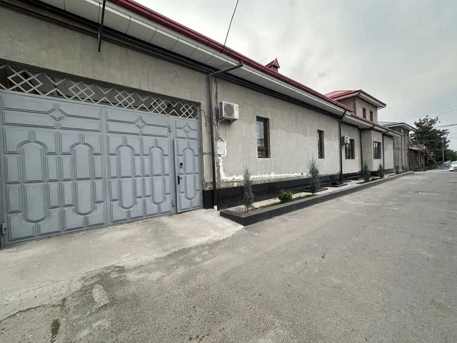 Сарбон продается дом Мирзо Улугбек Соток 6,8  Фасад 40м Ор Автобаза