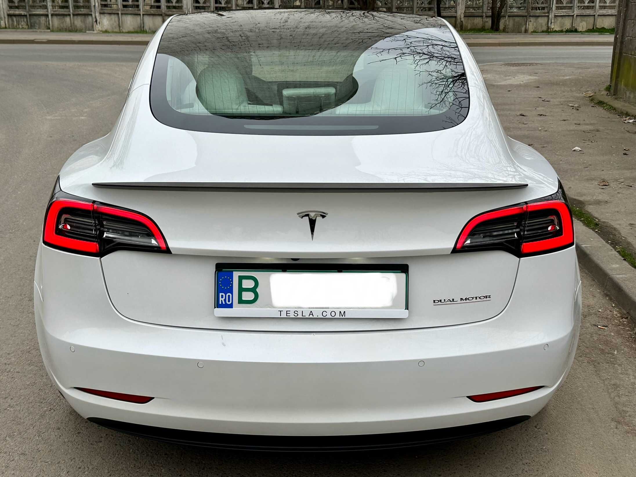 Tesla model 3 PERFORMANCE 4x4 toate optiunile factura tva