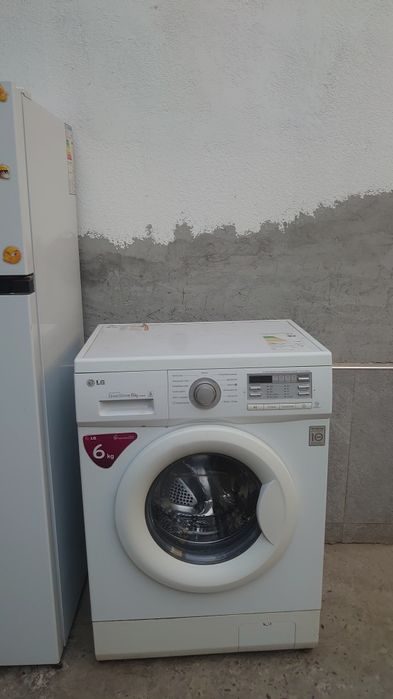 Продам стиральную машину