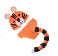 Vand set sau costumase pentru poze