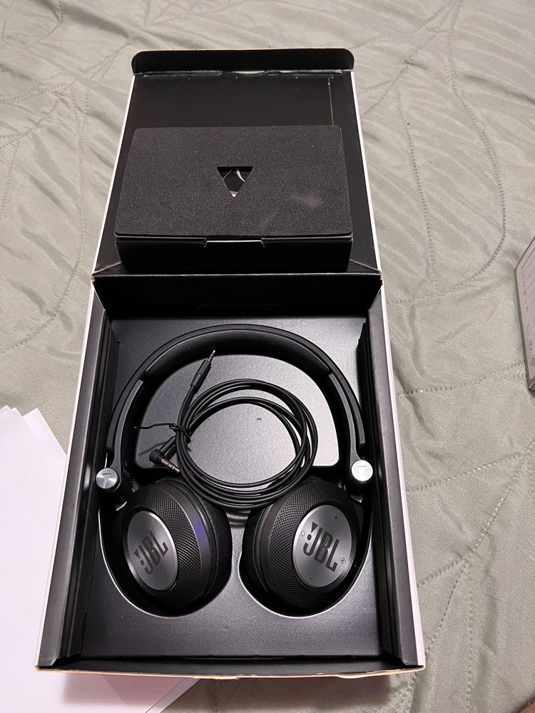 JBL Synchros E40BT