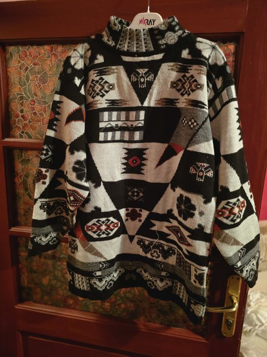 Pulover marimea Xl italienesc