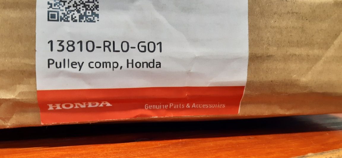 Хонда СРВ  3  2.2   150 k.c  демферна шайба оригинална чисто нова